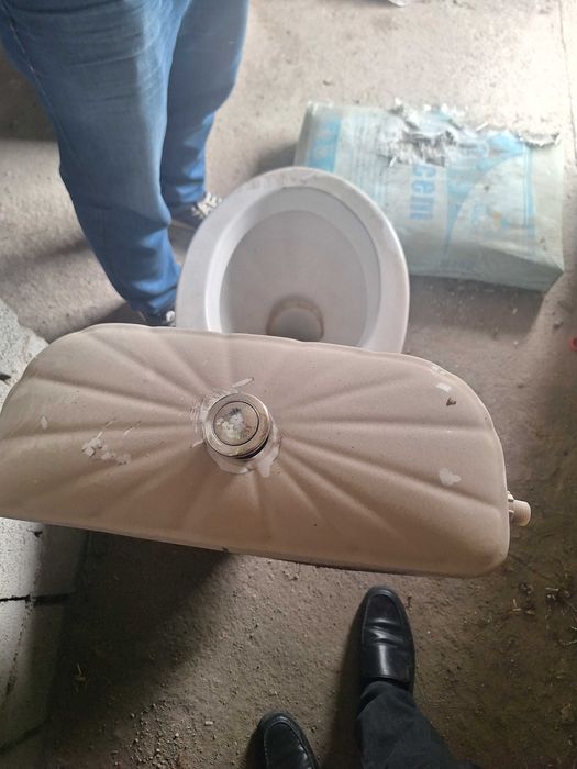 Унитаз для туалета