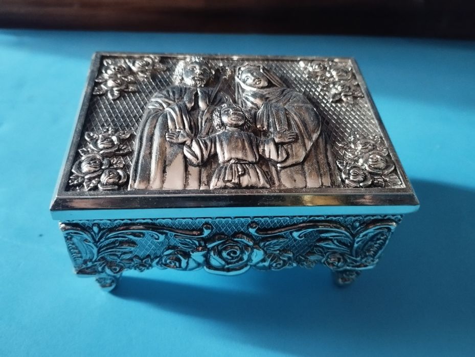 Cutie bijuterii argintata