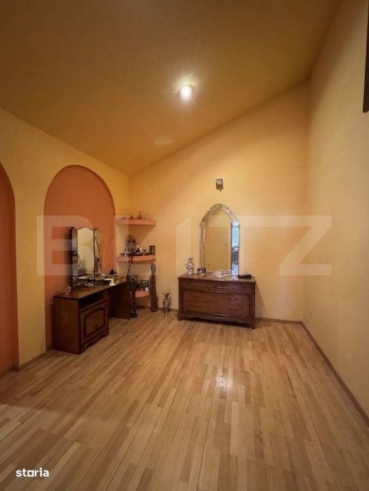 Casa S+P+E+M, 230 mp teren, Puskin