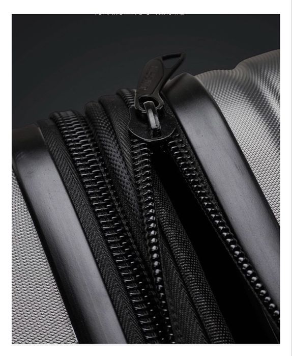 Продам чемодан размер L