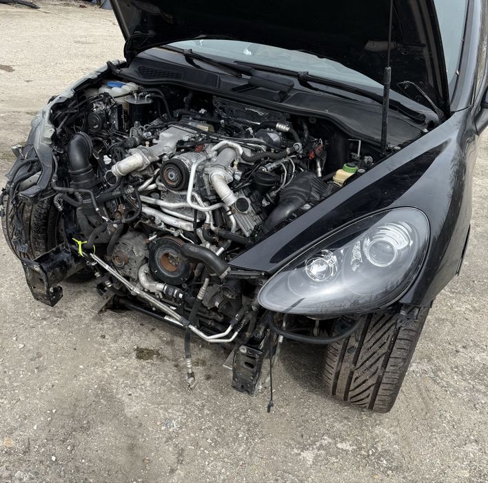 Porsche cayenne turbo s  GTS 2014 г 4.2 tdi CUDB НА ЧАСТИ.