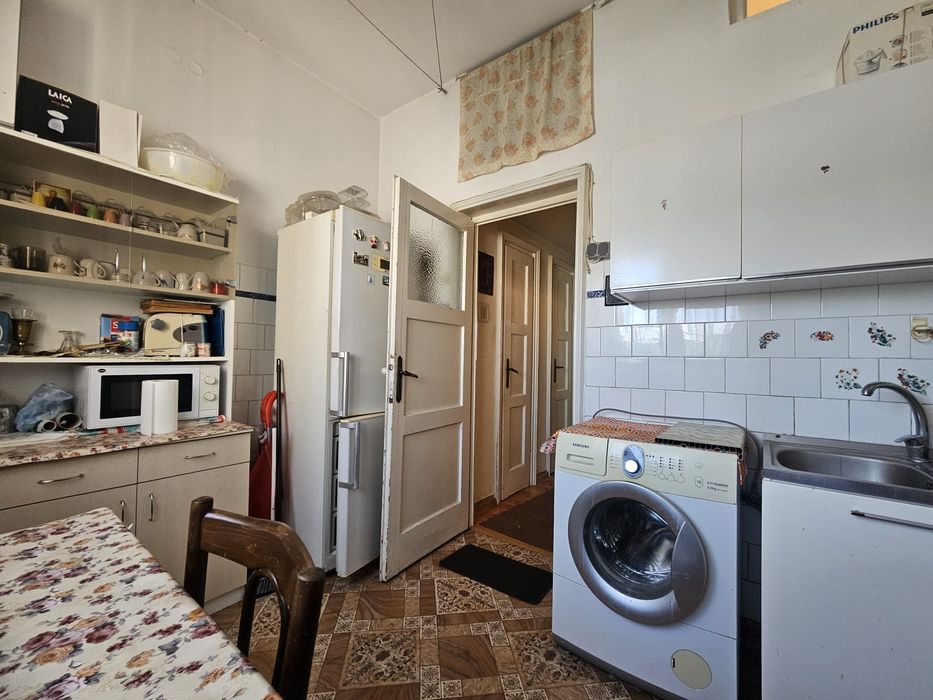 Proprietar, vand apartament 2 camere - 66mp - Bloc rusesc - Ideal pt renovare - Bucureștii Noi