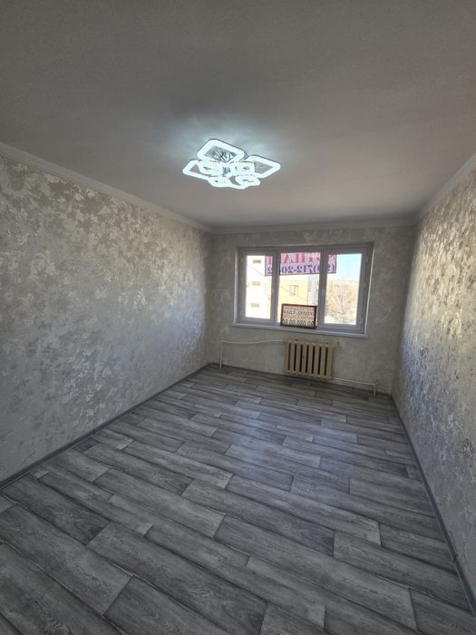 2xonalik  58kvm 4qavatda  Markaziy apteka
4qavatda
4qavatlik panel dom