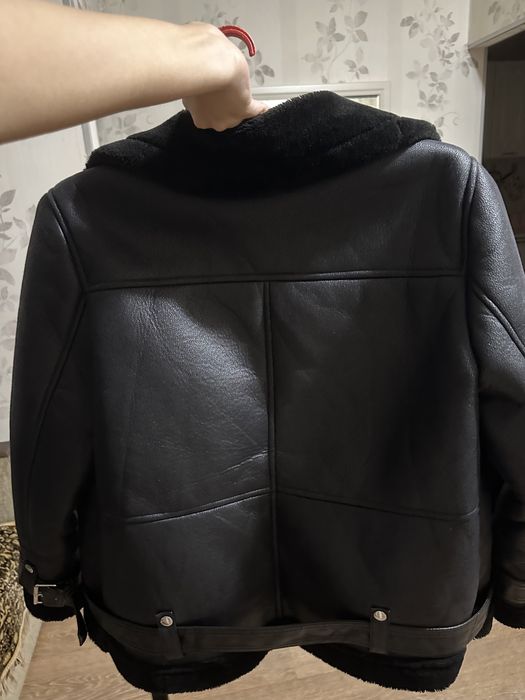 Продам женскую дубленку