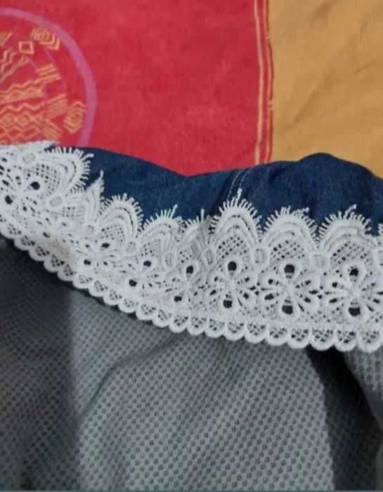 Vestă blug cu broderie fete