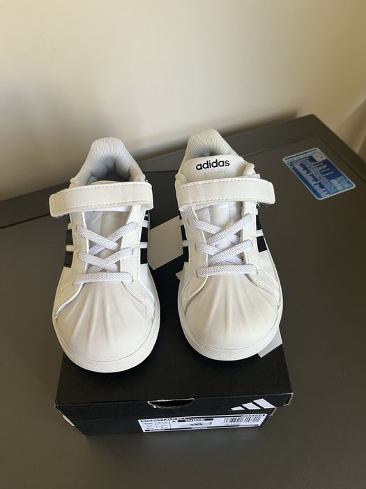 Adidasi Adidas baiat