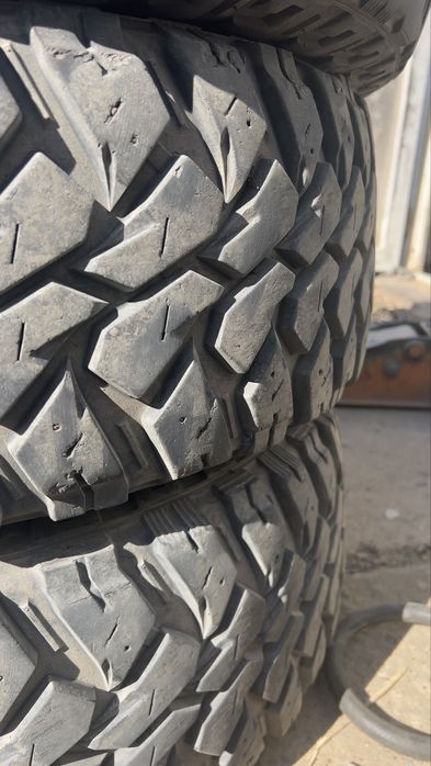 MAXXIS 265/70 r16 MT