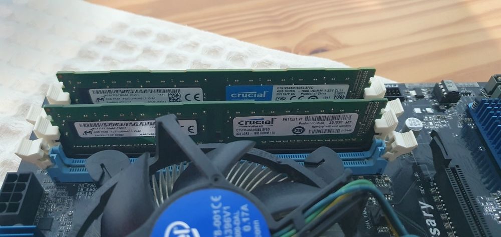 Kit complet ddr3 cu Rx 570 4GB RED DEVIL