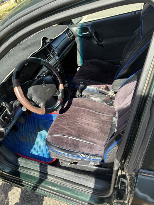 Opel vecta 2001