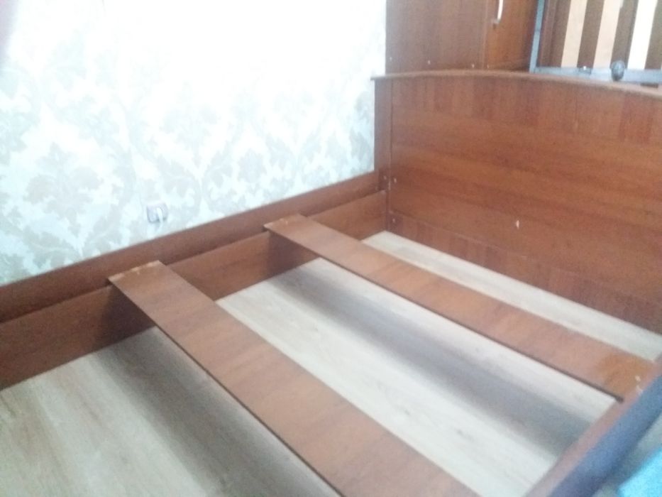 Продаю двуспальная кровать