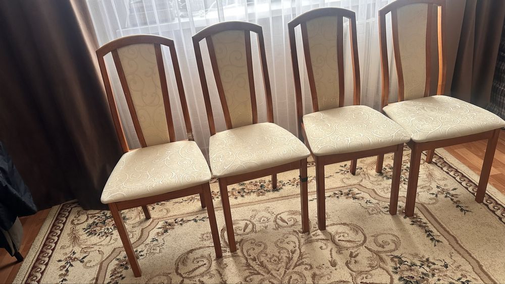 Продам стулья 4шт