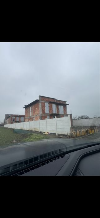 Case de vanzare Slatioara