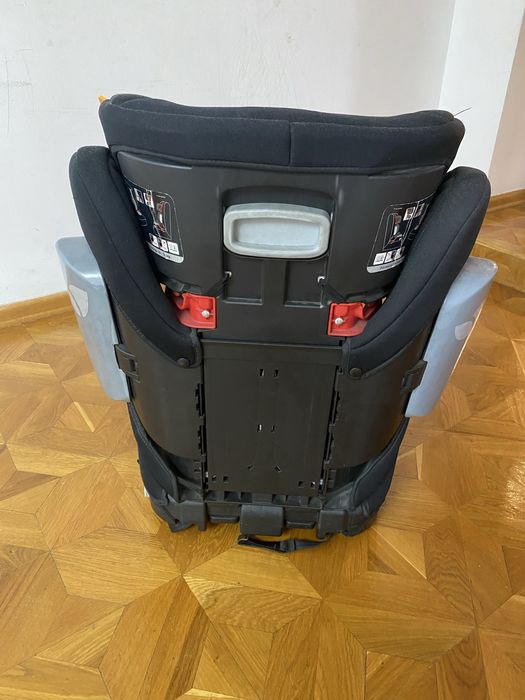 Продам Joie автокресло
