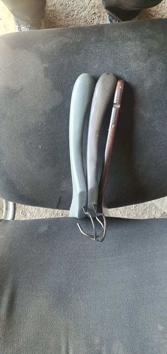 100₸ Продам вешалки деревянные б/у