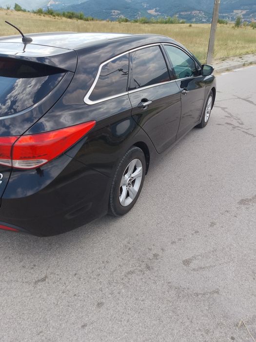 Хюндай i40 1.7 116кс. 2012г.