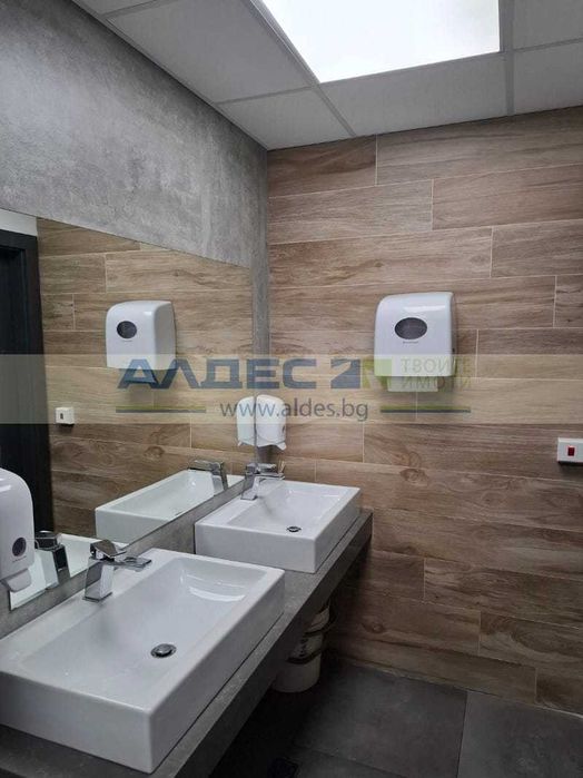 Дава се под наем Офис в София, Младост 4 - 627 кв.м за 8500 € - Снимка #3