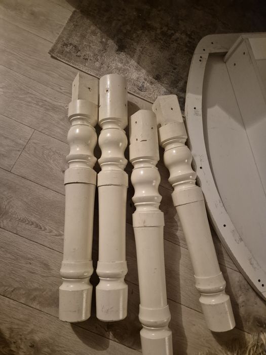 Продам стол ,разброный