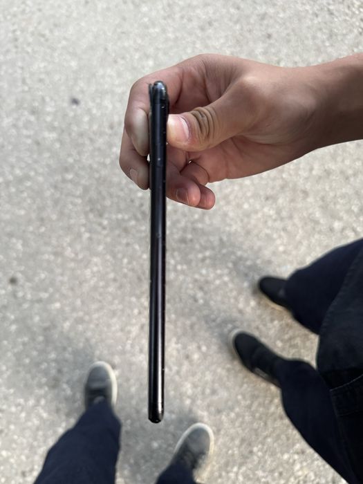 продам iphone 7+