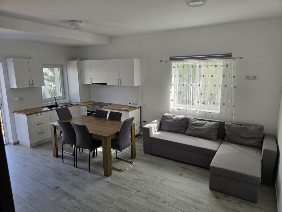 PROPRIETAR! Vand parte duplex complect mobilat