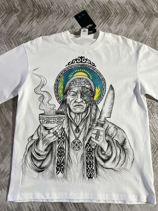 Кастомная футболка