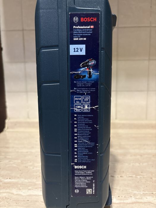 Продам шуруповерт Bosch GSR 12-30