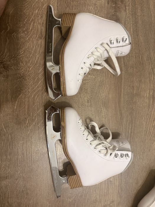 Продам Коньки для фигурного катания Jackson 500