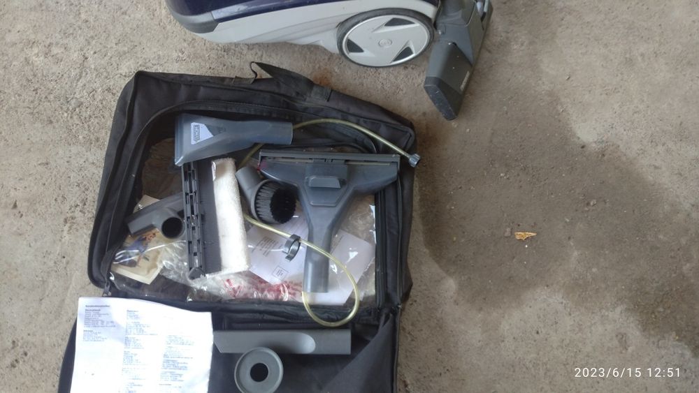 Пылесос моющий б/у