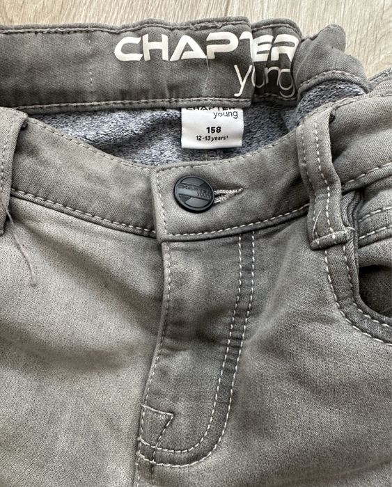 Vand blugi pentru copii