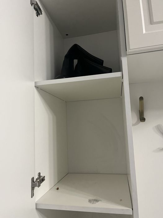 Продам шкаф в прихожую