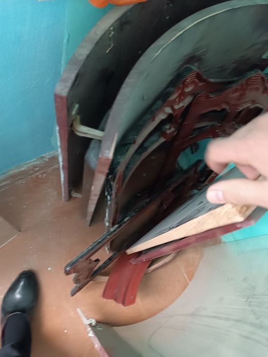 Mebel stenka qismlari sotiladi