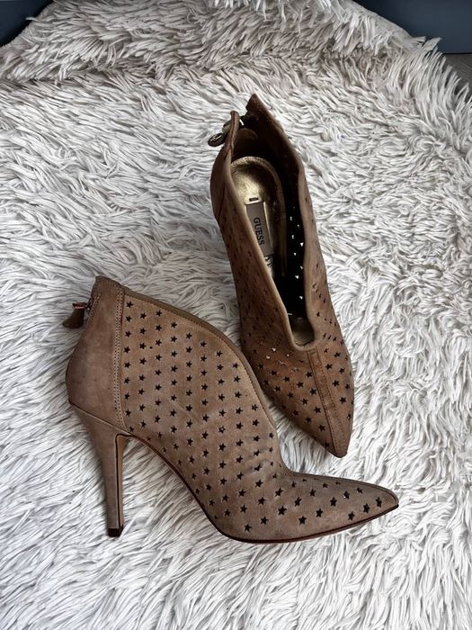 Дамски боти Guess