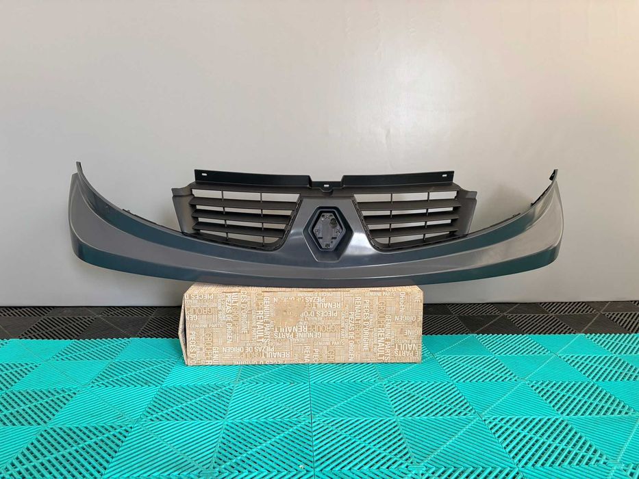 Grila ornament bara fata Renault Trafic 2 2006-2014 noua originala Renault