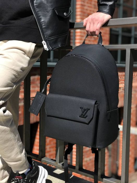 Louis vuitton рюкзак оригинал