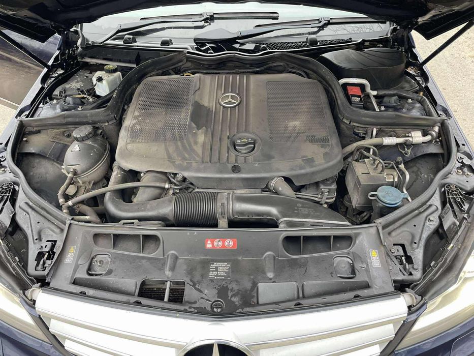 НА ЧАСТИ Mercedes benz C class W204 facelift AMG мерцедес в204 ц класа