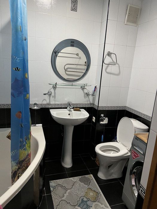 Юнусабад-15,, метро Туркистон. Только одному человеку