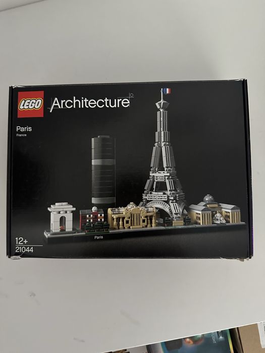 Lego Paris.
