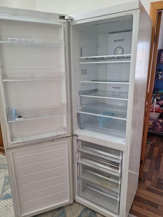 Холодильник Haier