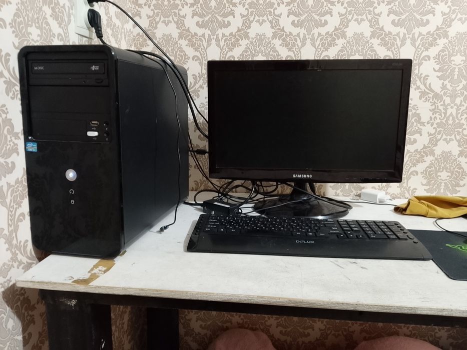 Продаю компьютер  СРОЧНА