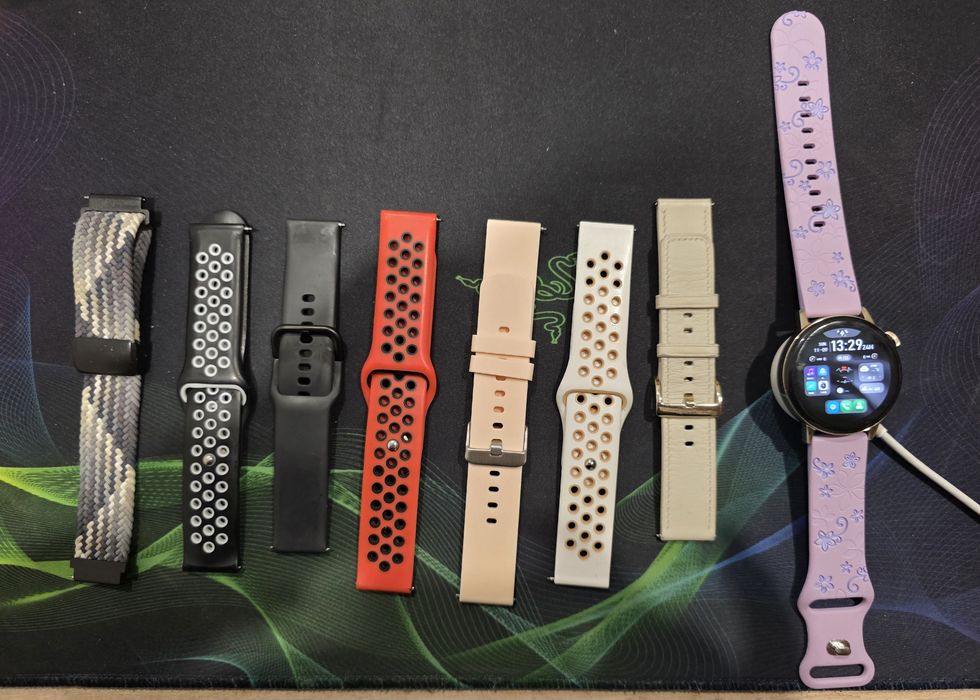 Продам смартчасы Huawei gt3 42 мм