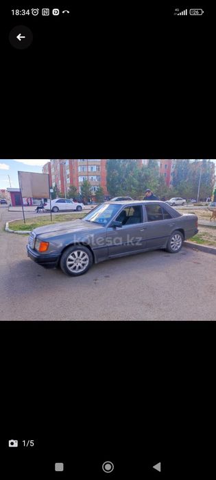 Продаю  по запчастям  Мерседес W124 Е300