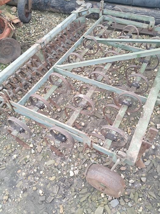 Combinator vibrocultor