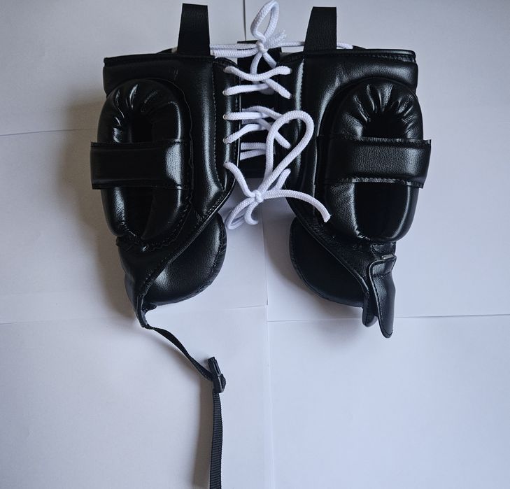 Продам Боксерский шлем Winning FG-2900 (Black)