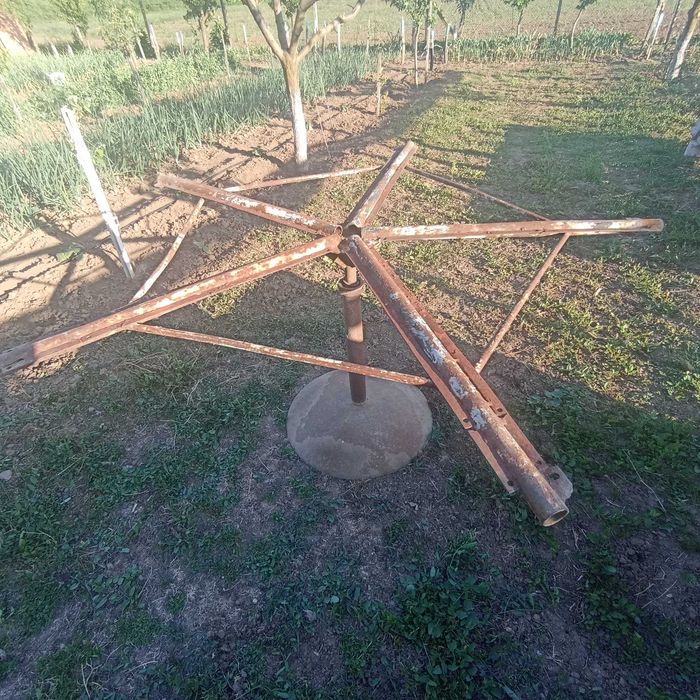Основа за маса на беседка