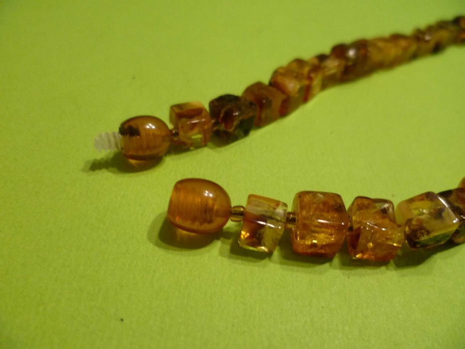 Луксозно колие от 100% естествен кехлибар УНИСЕКС