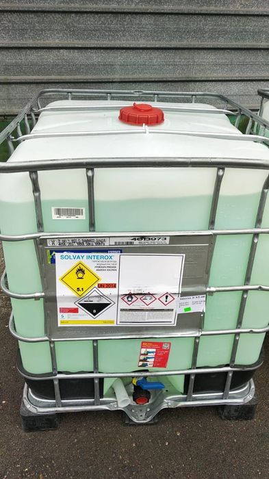 Перекись  60% в кубах.