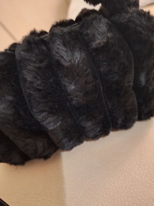 Нова  пухкава чанта