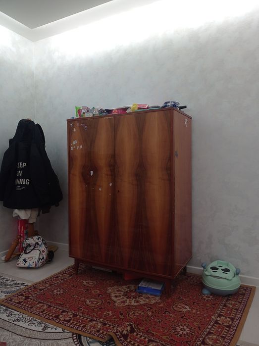 Диван угалок спальни болади шкоп хам сотилади кэлишамиза