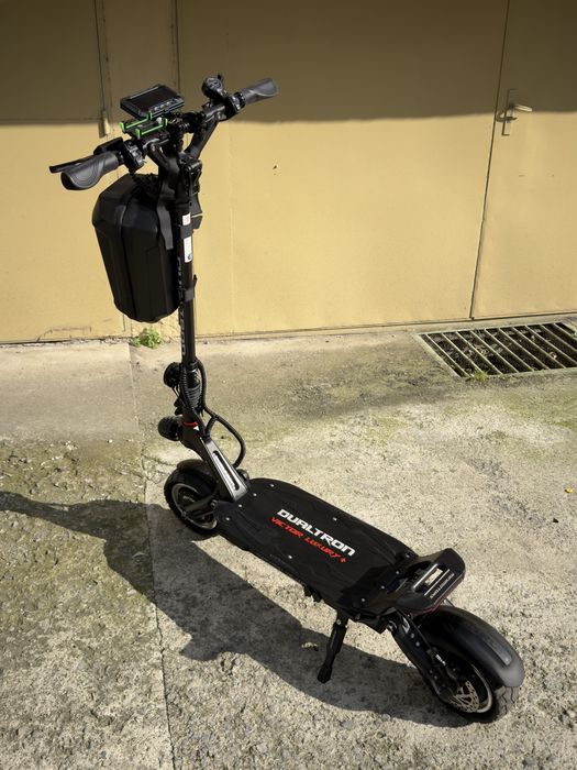 Електрическа тротинетка Dualtron Victor Luxury Plus NEW 60V 35Ah Samsung Black