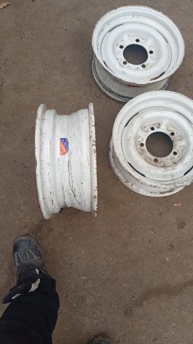 Диски Волга ,нива новые !