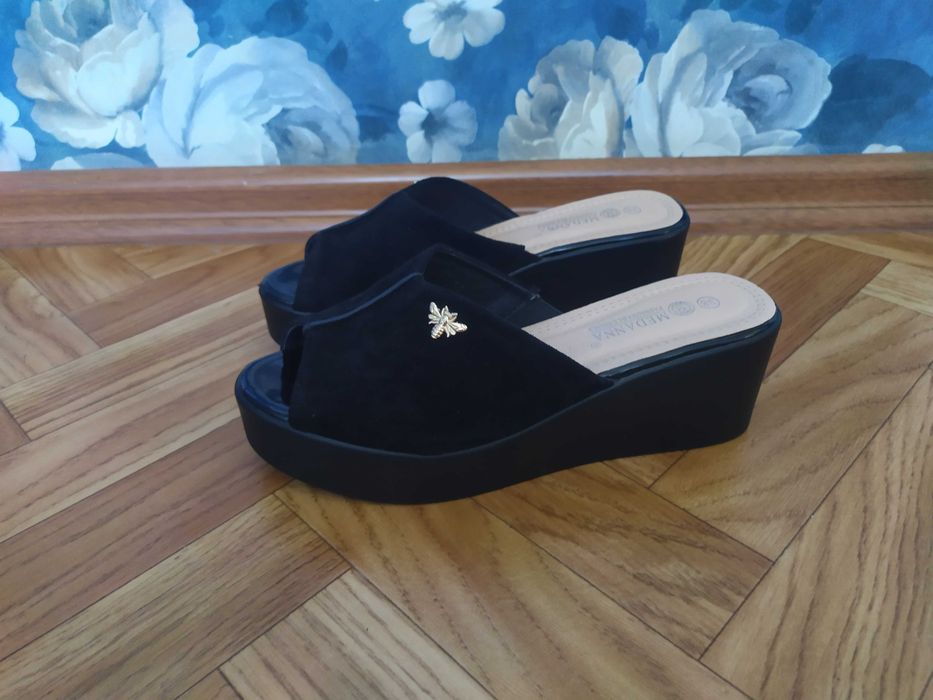 сапоги Кожаные р 38 и шлепки